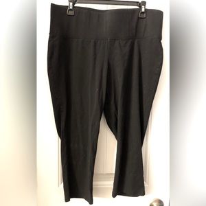 Livi Yoga Capri Pants by Lane Bryant - size 18/20 worn once.